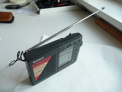 Radio Sony ICF-SW40 FM/AM / SW / MW / LW  Weltempfänger gut Funktion u. Optik