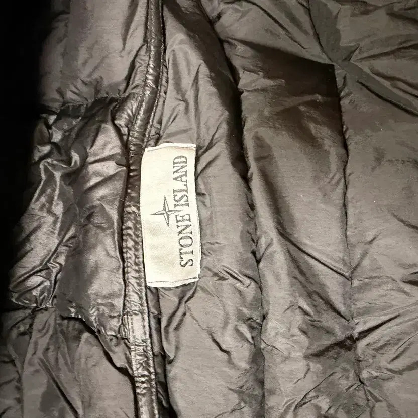 Stone Island 25ss Lightweight Padded Jacket, Pre-Owned thumbnail 3