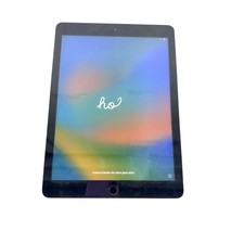 2017 Apple iPad iPad 5 A1822 32GB 9.7" Space Gray