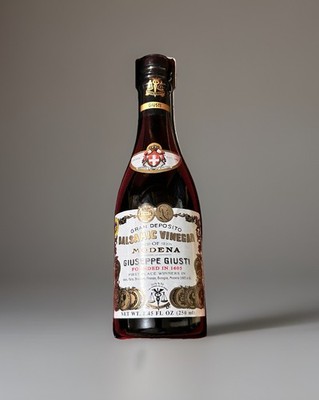 Giuseppe Giusti 2 Gold Medals Balsamic 250 ml From IGP Historical Collection Set