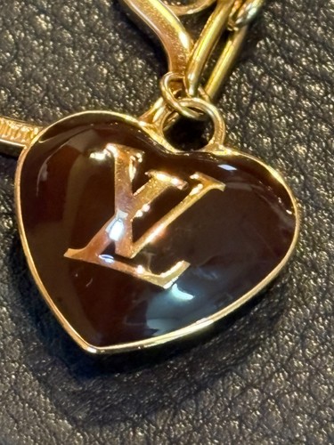 LOUIS VUITTON Cadena Bolso Charm Ken Bijoux Saco Cool Heart Negro LV A713 - Imagen 10 de 17