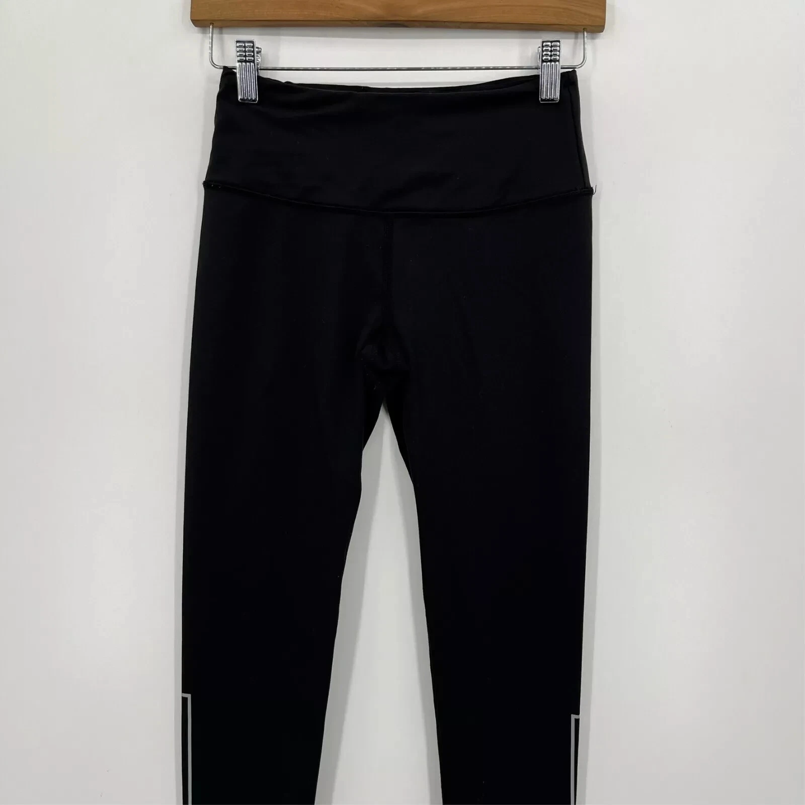 victoria-secret-vs full length logo yoga leggings