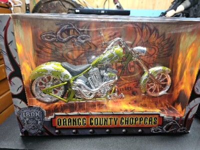 ORANGE COUNTY CHOPPERS Iron Legends Green Silver Emerald Flame