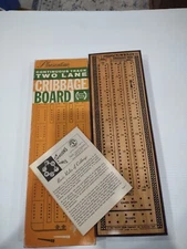 1967 Pacific Game Co Pleasantime Continuous Track Two Lane Cribbage Board #715 T