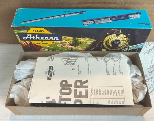 HO Scale Athearn Illinois Central 2-Bay 50 Tonnen Offset Trichter #86763 limitierte Auflage - Bild 6 von 7