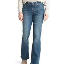 Signature by Levi Strauss & Co. Gold Label Women's Modern Bootcut Jean