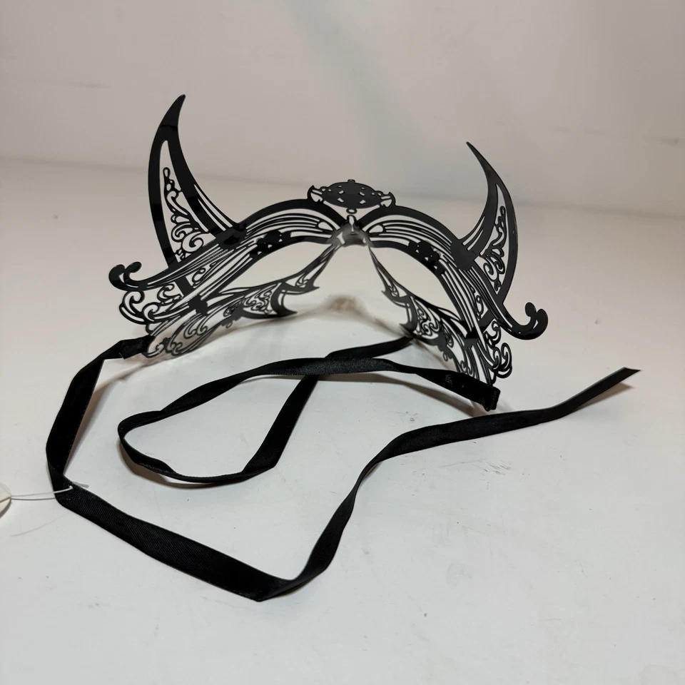NWT Wolverine Venetian Black Masquerade Mask Crystal Rhinestones Metal halloween - Image 2 of 4