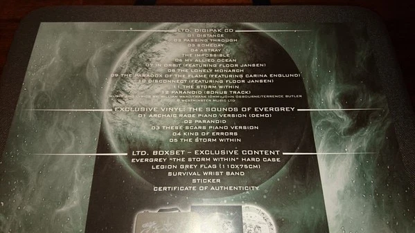 EVERGREY "THE STORM WITHIN" LIMITED BOX INCL FLAG, VINYL, SURVIVAL WRIST BAND - Bild 3 von 4