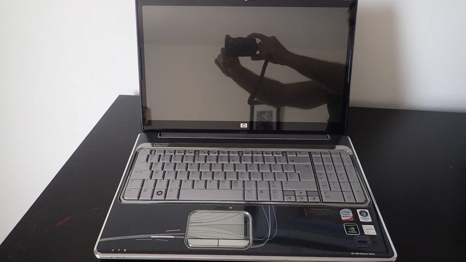 HP HDX 16 Intel Core 2 duo  256 GB SSD, 4GB RAM laptop - Image 3 of 4