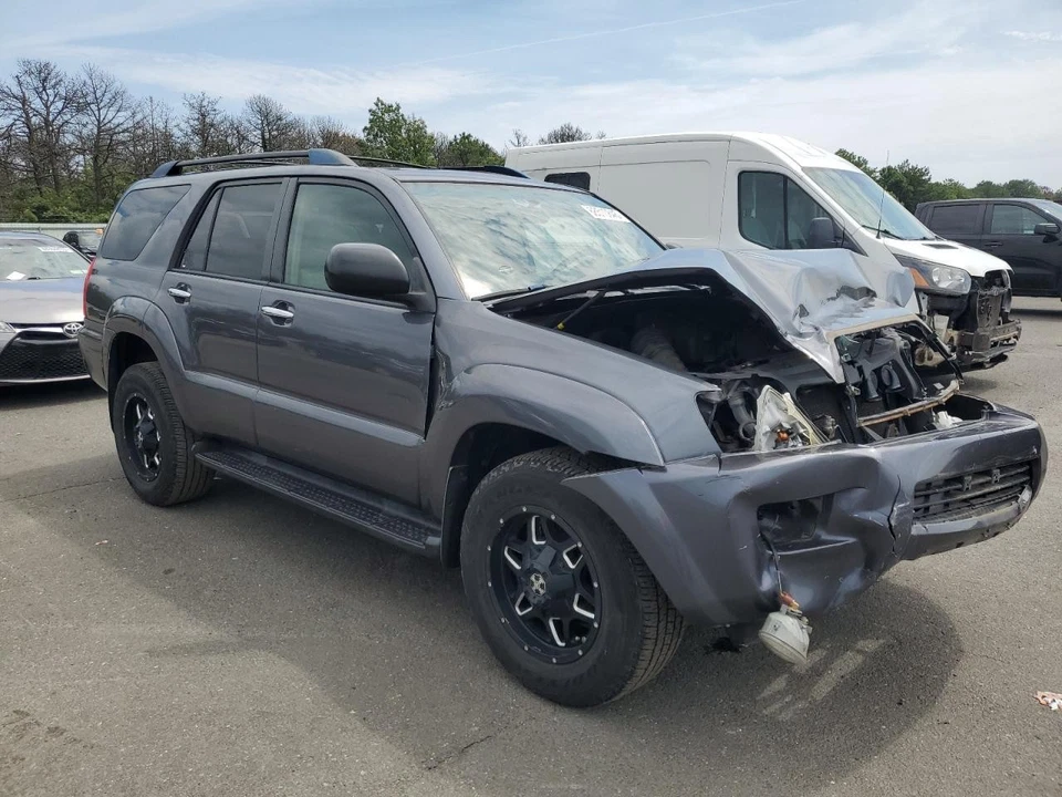 Used Fuel Pump fits: 2008 Toyota 4 runner Pump Assembly 6 cylinder Grade A Foto 4 de 4