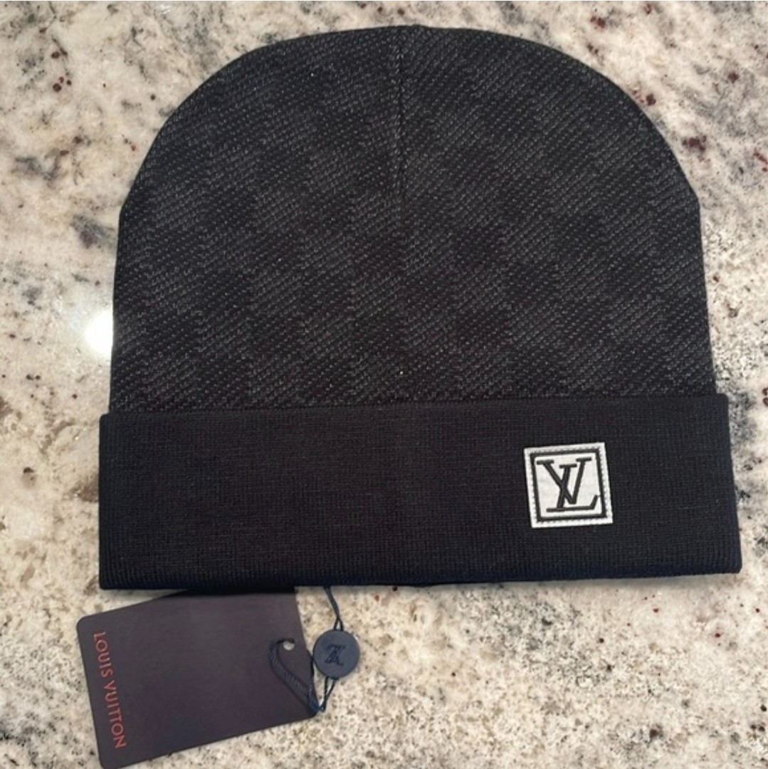 Louis Vuitton Men's Adjustable Check Beanie Black Gray Designer Winter Hat