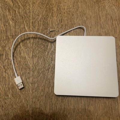Apple USB Superdrive A1379 MD564ZM/A Silber DVD/CD Player *NEUWERTIG* einmal benutzt! 