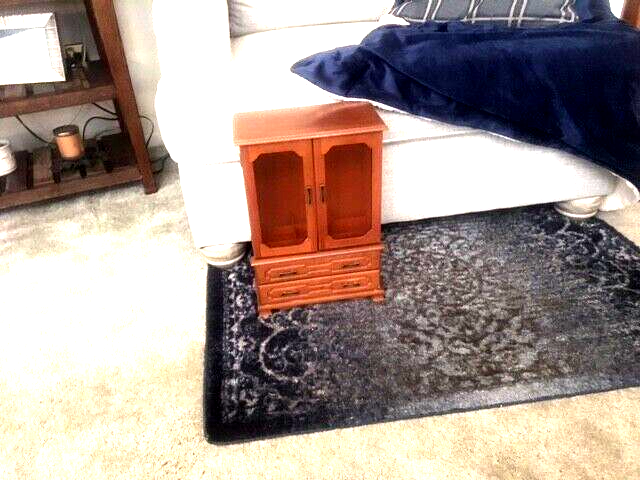 Picture 1 of 1
