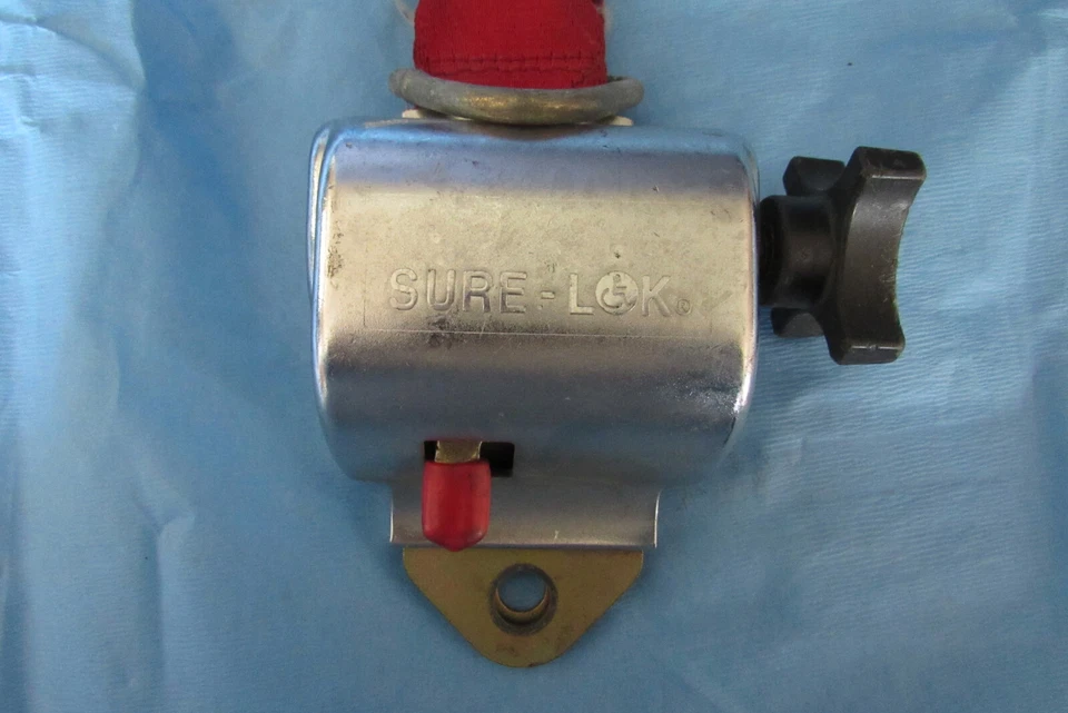 USED SURE-LOK FE200855 Right Hand Crank Retractor Wheel Chair Seat Belt Assembly - Image 2 of 4