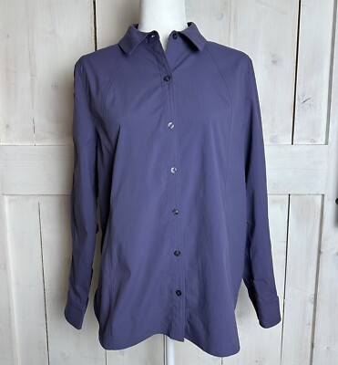 Athleta Relaxed Performance Poplin Top Purple Button Shirt WOMEN Size MEDIUM
