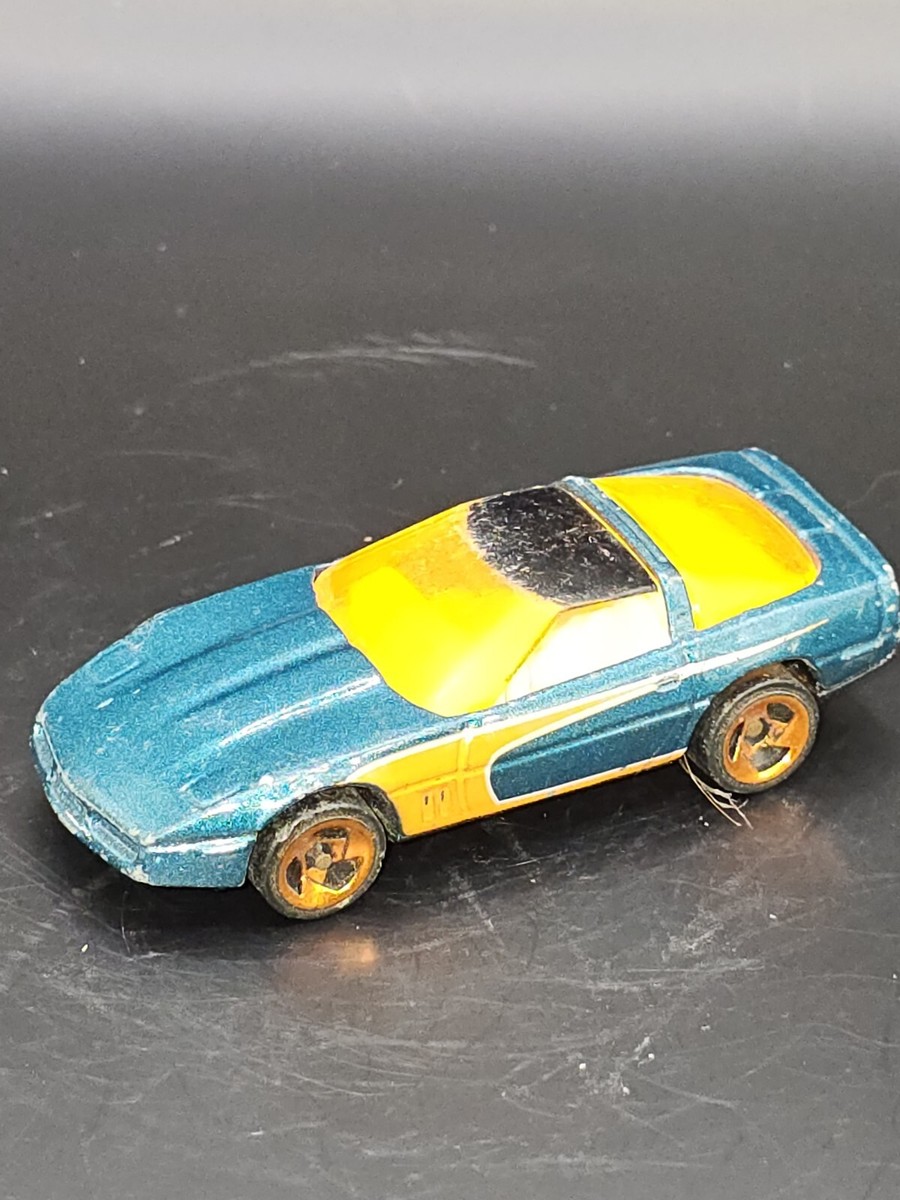 Hot Wheels 1980 Corvette Toy Car Teal Blue Glitter Orange Windows