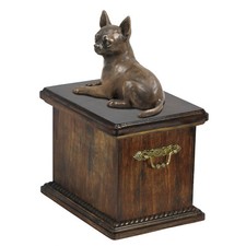 Chihuahua short-haired, Chihuahua smooth - urn for the ashes of a dog, urn with
