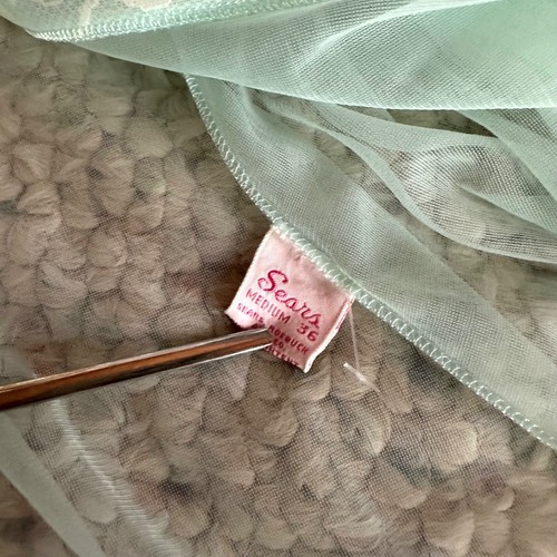 Vintage 1950s Mint Green Nylon Chiffon Pin-up Peignoir Robe M/L - Picture 8 of 8