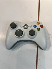 Official Microsoft Xbox 360 White Controller! Works Great! Fast Ship! Authentic!