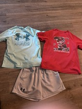 EUC Boys Under Armour Lot 3 Pieces Size Youth Small