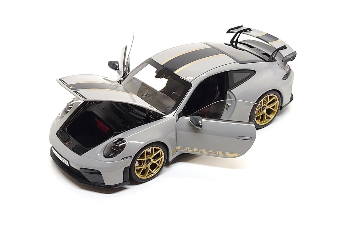 Norev 1:18 Porsche 911 GT3 (992.2) in Chalk / Gold