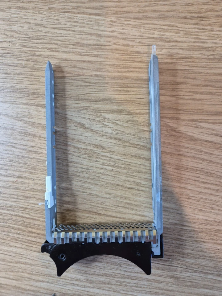 Lot Of x4 IBM 1882 42R8392 59P5241 146GB 10K RPM 2.5-inch SAS SFF Disk Drive - Image 3 of 4