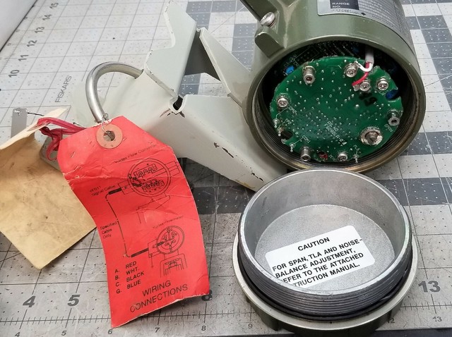 Vortex flow converter