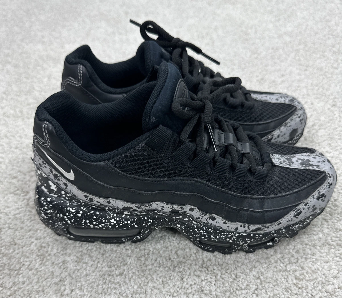 Nike Air Max 95 SE Shoes Adult 7 Black Splatter Oreo Confetti