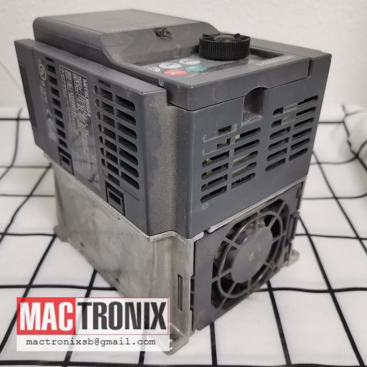 Mitsubishi FR-D720-1.5K 3-Phase Inverter FREQROL-D700 Series Mitsubishi FR-D720-1.5K 3-Phase Inverter FREQROL-D700 Series