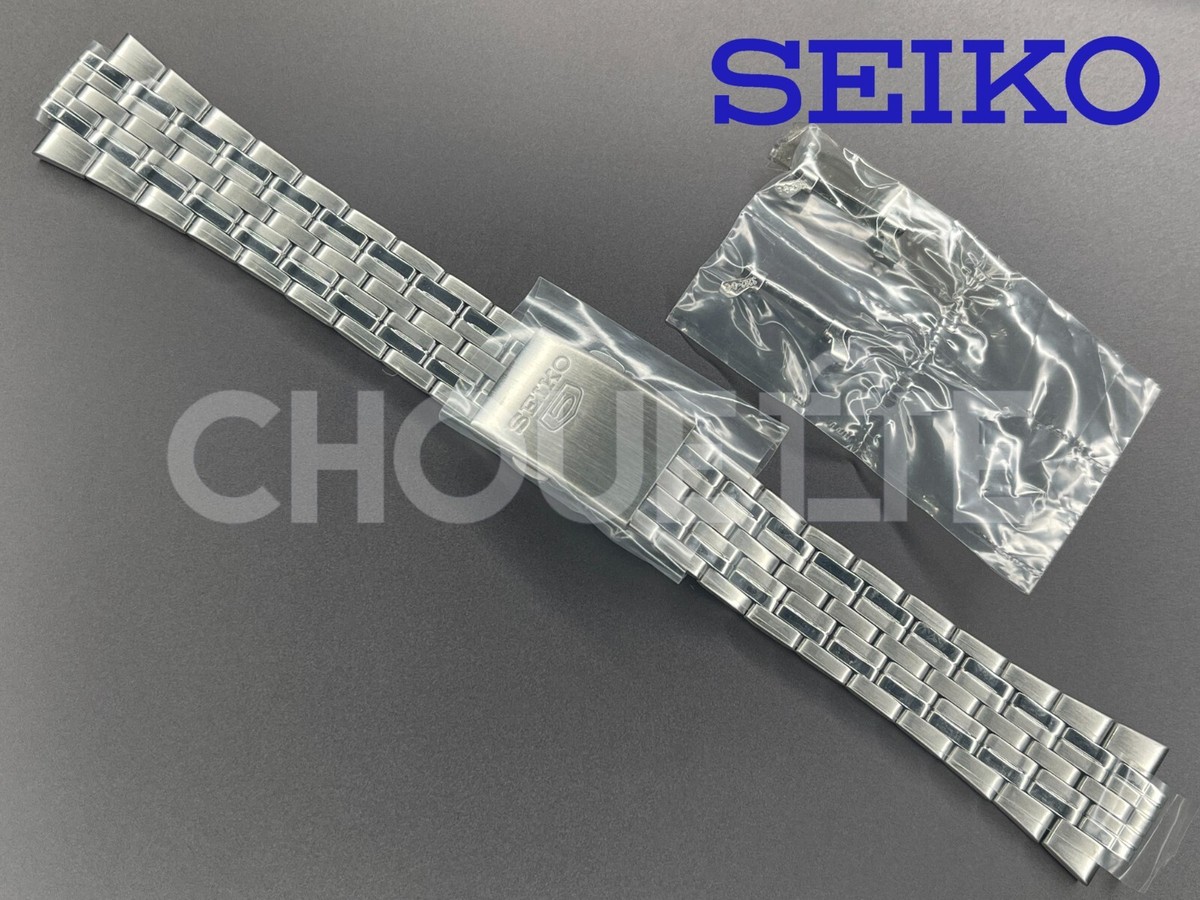 Seiko 5 SNK663KC / 7S26-02E0 18mm Stainless Steel Bracelet Watch