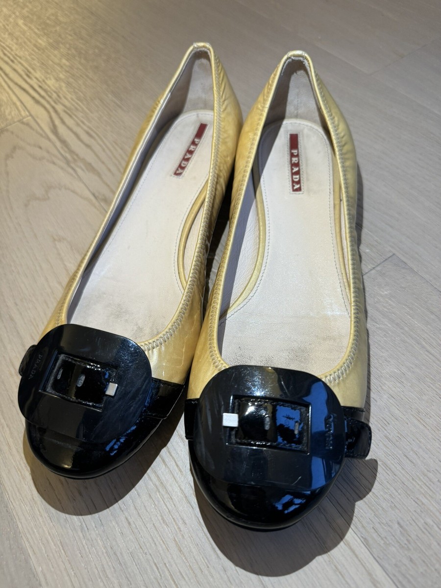 gm様Prada 00s Low Flat Car Shoes 2000ʼs Prada Sport Leather