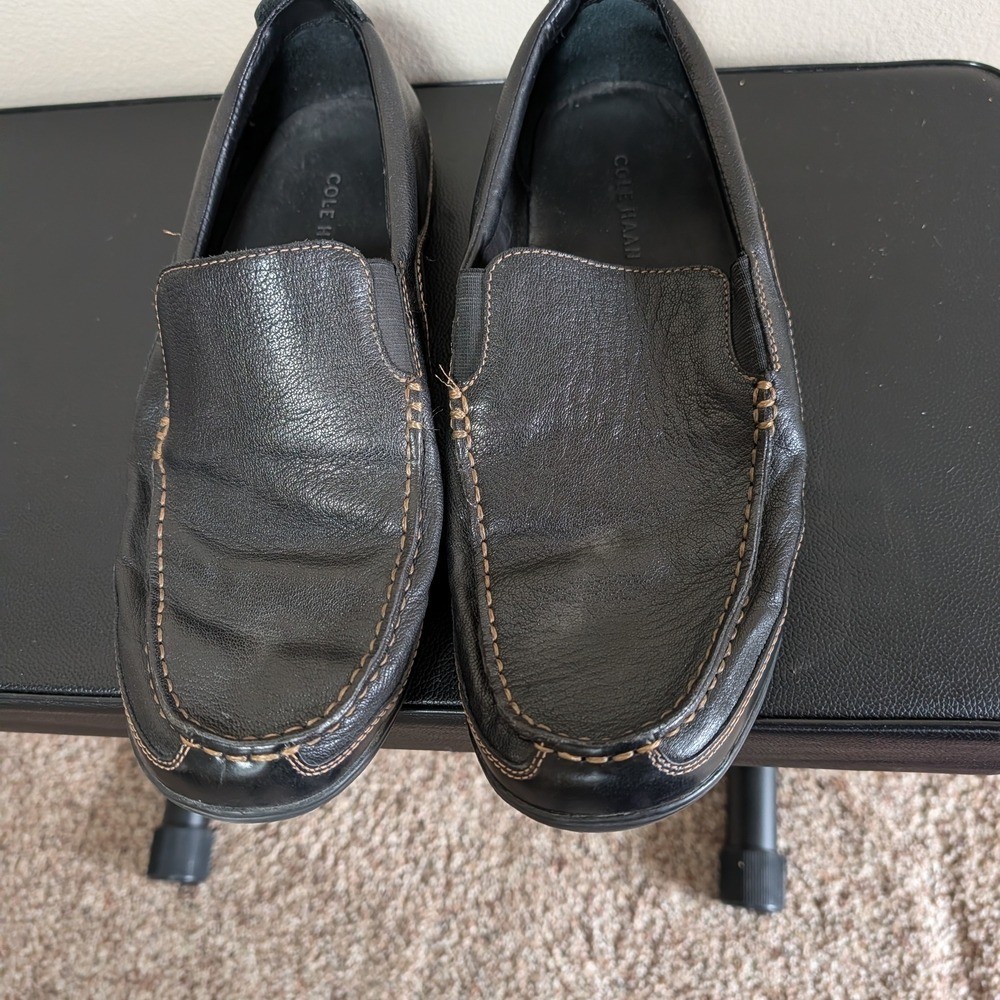 Cole Haan Men display picture 3