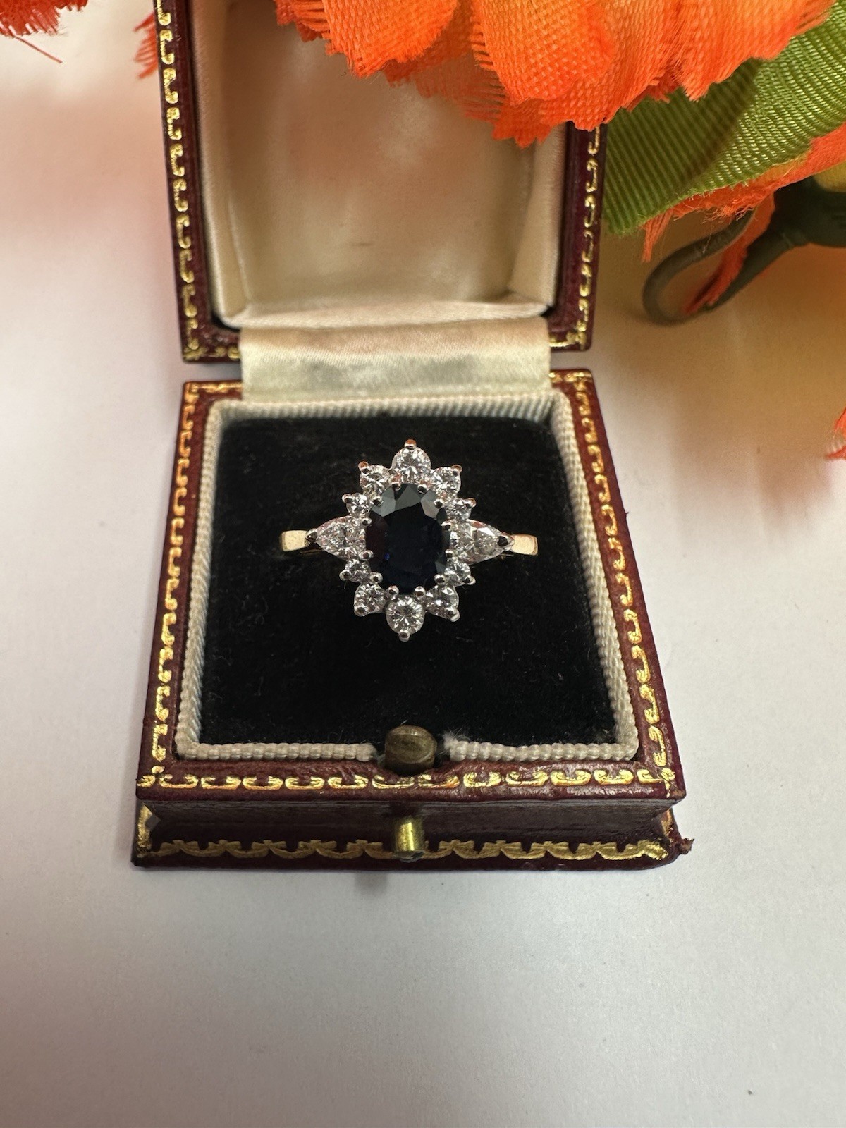 Outstanding 1ct Sapphire 0.80ct Diamond 18ct Gold Ring
