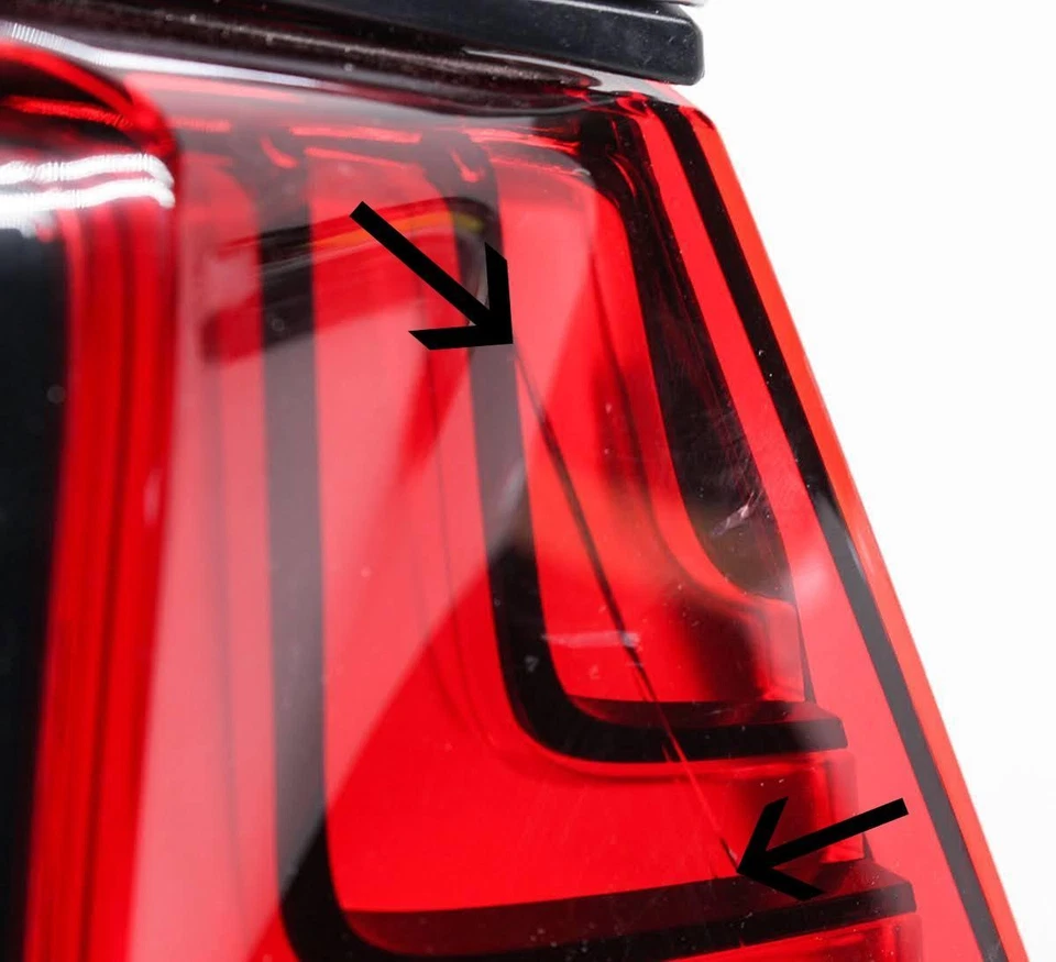 Lámpara trasera LED lateral izquierdo 81560-06610 lente agrietada OEM Lexus ES250 ES 300h ES350h Foto 2 de 4