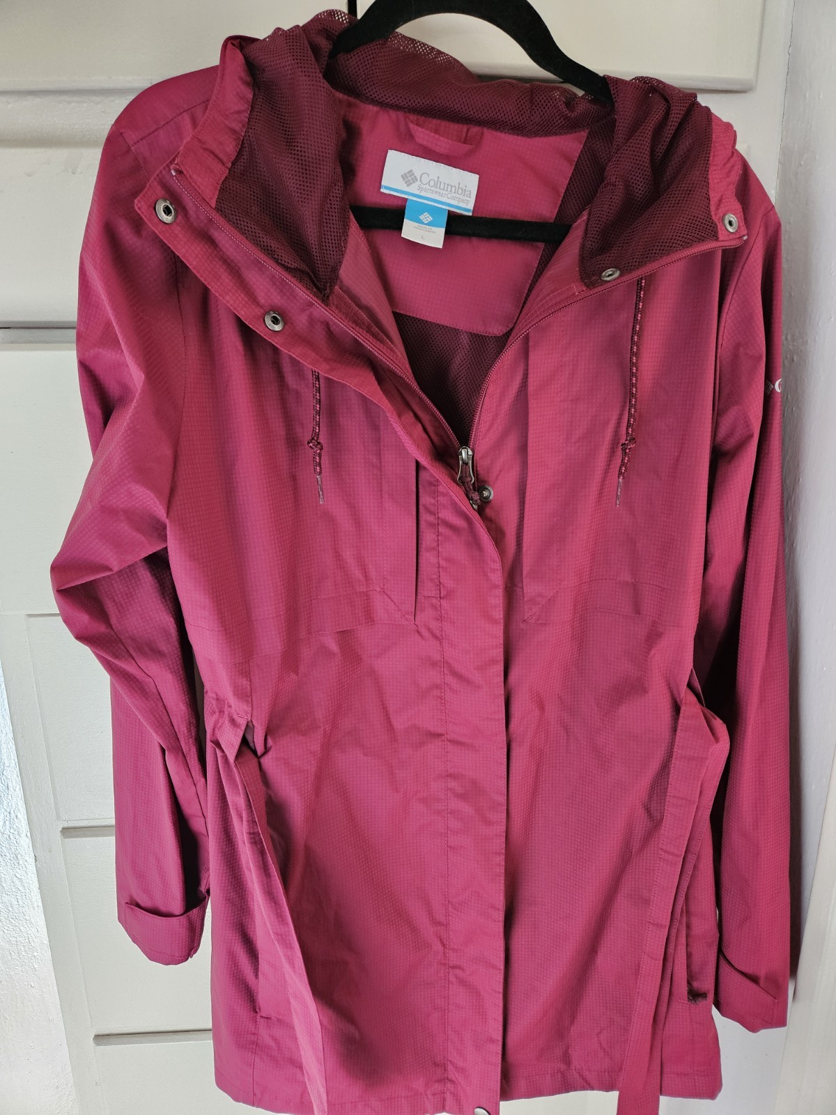 Columbia Women's L Pink Hooded Rain Coat Long Sleeve Outdoor Jacket