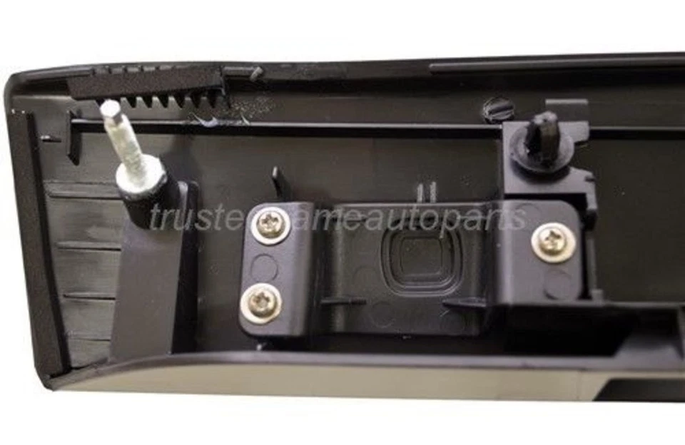 fits 2004 to 2009 Toyota Prius Garnish Liftgate Rear Foto 4 de 4