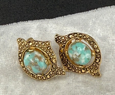 Vintage Sarah Coventry Earrings Remembrance Gold Tone Clip Ons