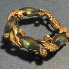 Gold Tone Wreath Brooch Pin w/ Green Marquise Rhinestones Prong Set — photo 7