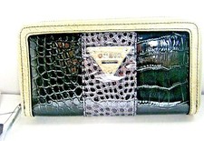 GUESS Women's BAY VIEW SLG Wallet Zip Around Python New NWT