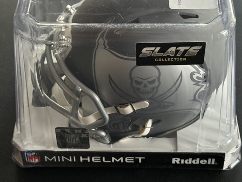 Buccaneers Warren Sapp "HOF 13" Signed Slate Speed Mini Helmet BAS Witnessed - Picture 3 of 4