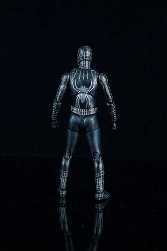 SHF Spider-Man No Way Home Black Suit Ver Figure Tobey Maguire - Picture 14 of 17
