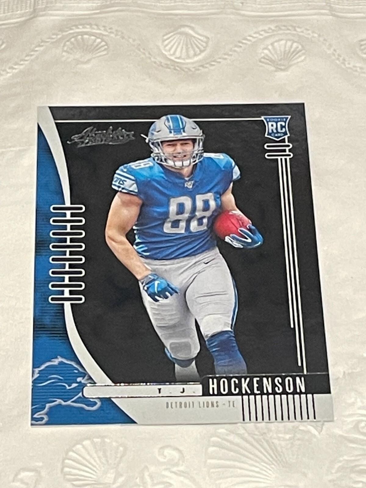2019 Panini Absolute TJ Hockenson #137 Rookie RC ID: 11569