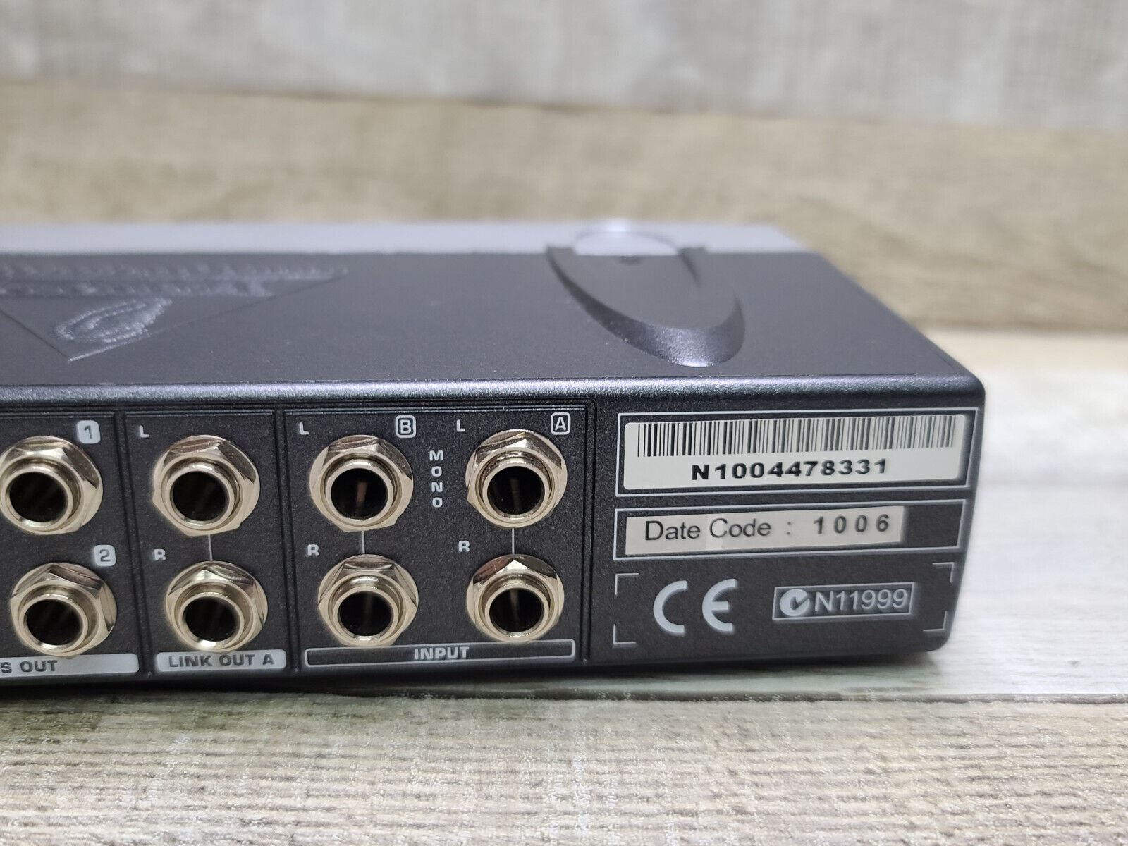 Behringer MiniAmp AMP800 4Channel Stereo Headphone Amplifier NO Power