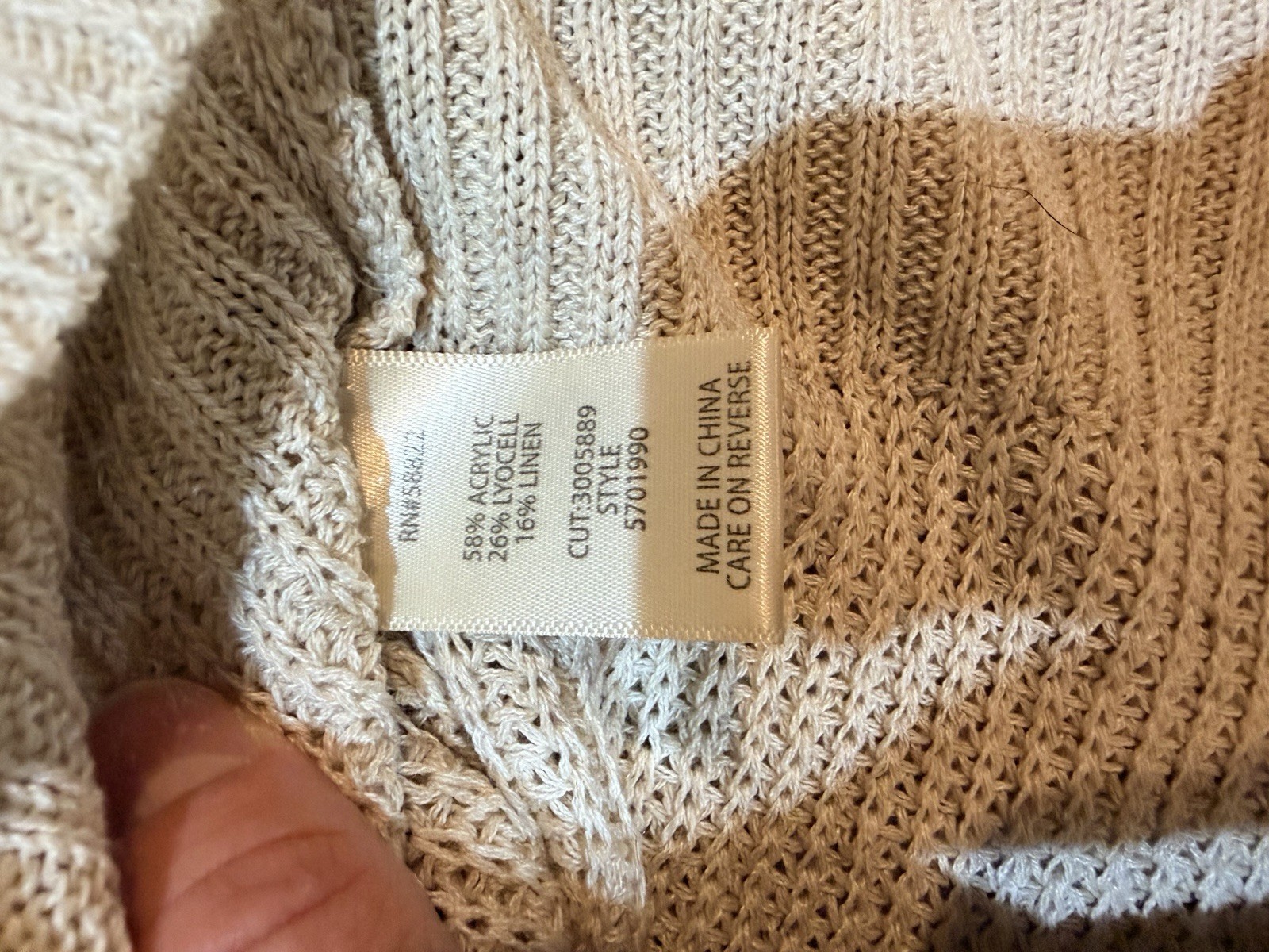 Max Studio Beige Ribbed Knit Pullover Crew Neck S… - image 4