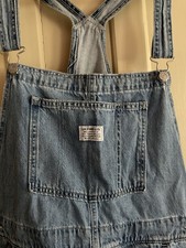 Vintage Levi  s Denim Overalls Classic light Wash Blue Denim Sz Large