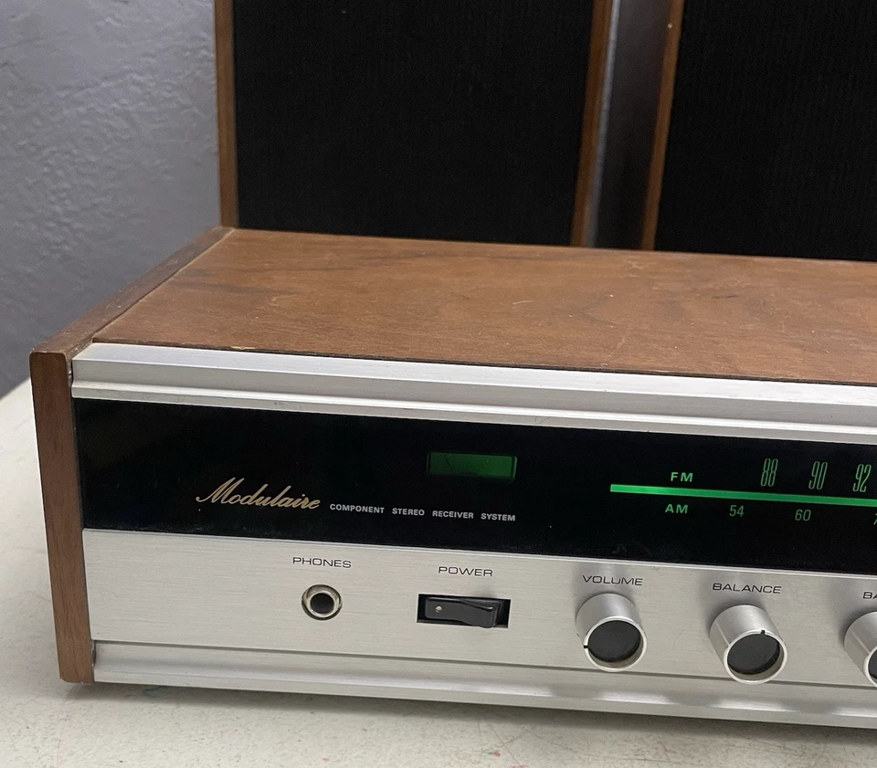 Vintage Realistic 12-1469 Modulaire AM/FM Stereo Receiver with Speakers - Works - Image 4 of 4