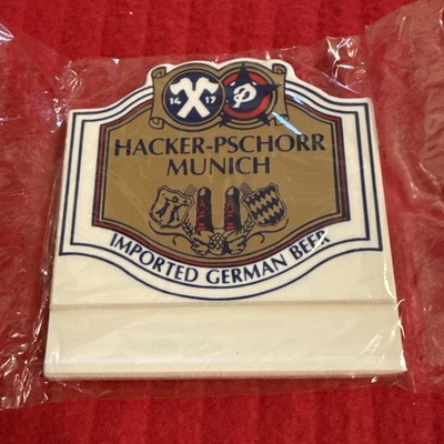 Hacker-Pschorr Munich White And Gold 3  Pin New In Package