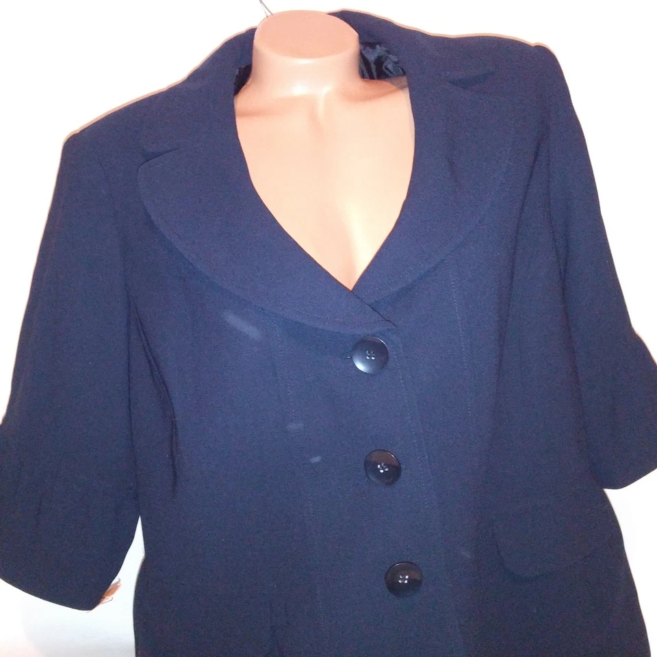 Dressbarn Woman Blazer Jacket Size 18W Navy Blue Short Sleeve Button Front Lined - Image 3 of 4