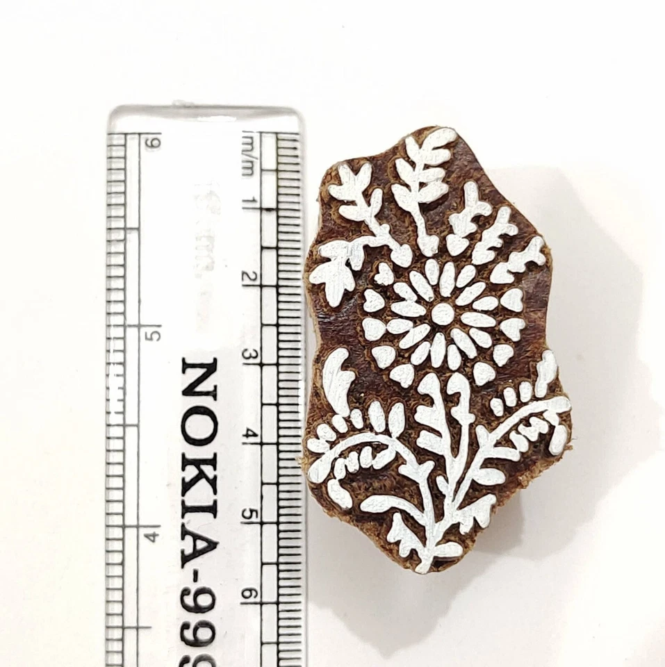 Indian Wooden Textile Stamps Wood Printing Block Floral Stamp Décor Block AZ-22 - Image 3 of 4