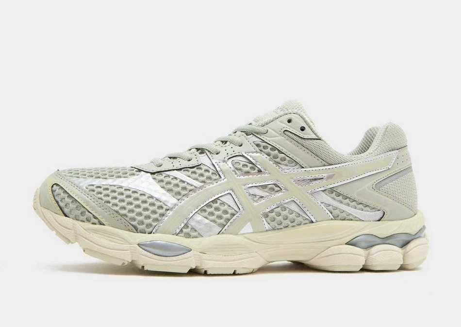 ASICS GEL-CUMULUS 16 Trainers in Green Shoes